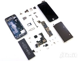 REUTERS/iFixIt.com/Handout