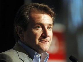 Tablets are killing laptops as the world turns to mobile, says serial entrepreneur Robert Herjavec.