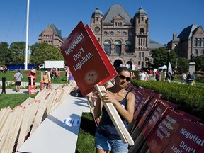 THE CANADIAN PRESS/Aaron Vincent Elkaim