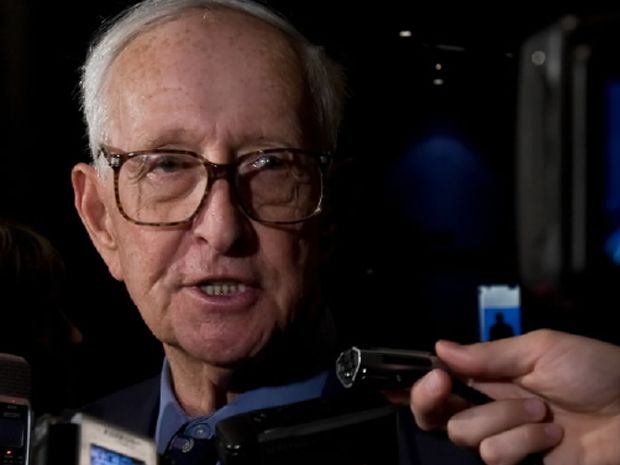 Stephen Jarislowsky, Canadian investing legend, hands over helm at 87