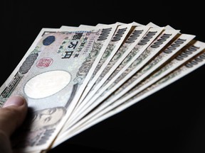 Japanese 10000 yen notes
