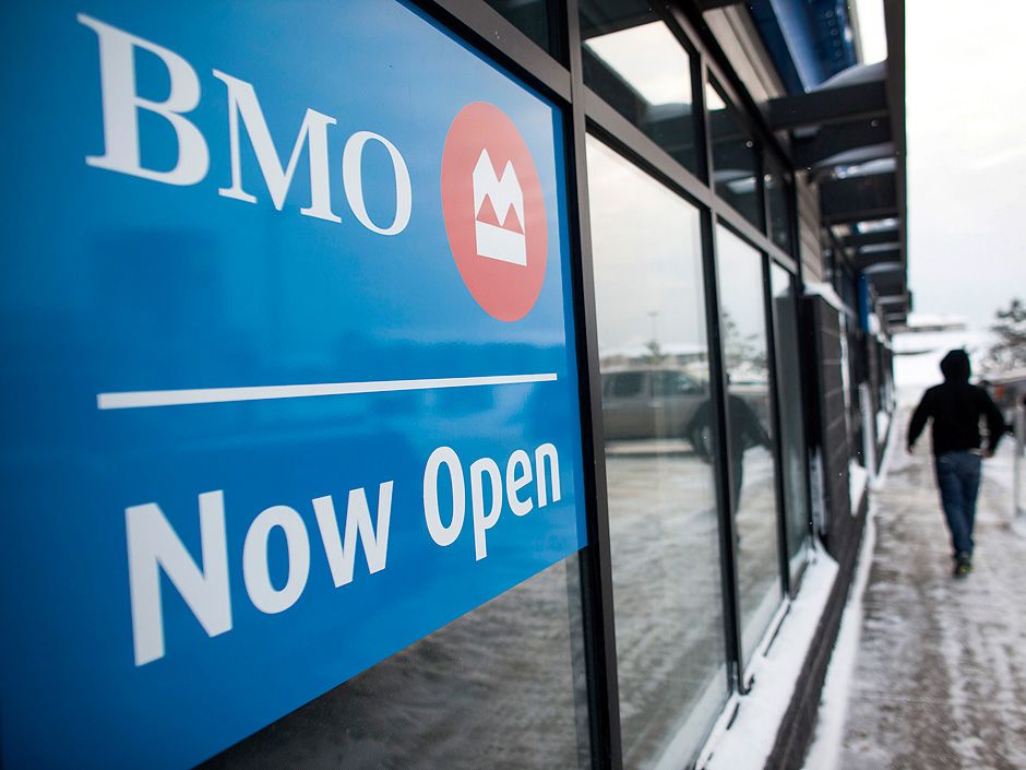 bmo bank branch open sunday