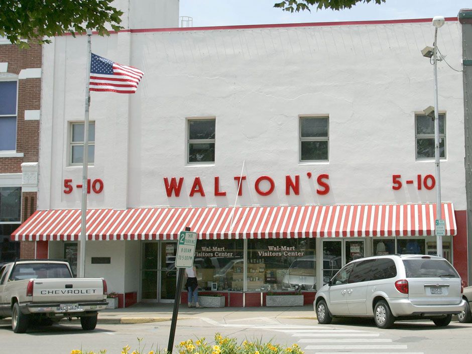 How the Waltons Spend Their Fortune