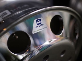 Arconic is expected to begin selling its 19.9 per cent stake in Alcoa in the first quarter of 2017