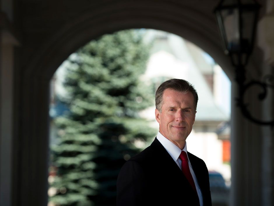 Canada's outstanding CEO of the year Magna's Donald Walker leads auto