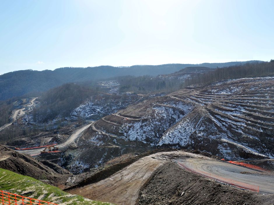 Eldorado to suspend all mining and development activities in Greece