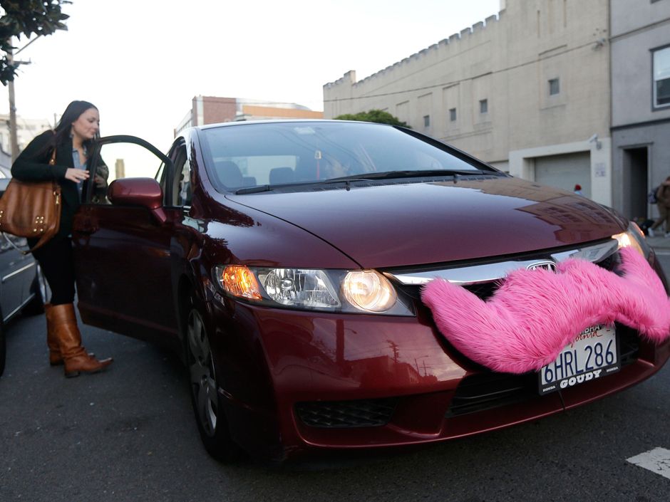 General Motors Co. invests $500 million in Lyft Inc