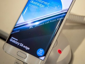 A Samsung Galaxy S6 edge smartphone. Samsung on Thursday warned of slowing demand and economic turbulence after its quarterly earnings missed analysts' estimates, joining Apple in foretelling a downbeat 2016 for the technology sector. Must credit: Bloomberg photo by Michael Nagle.
Michael Nagle, Bloomberg