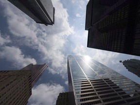 Strong growth for Canada's biggest banks will likely need to wait until later in 2017, according to Barclays analyst John Aiken