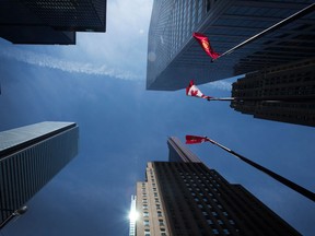 Canadian banks are beneficiaries of the universal banking model’s diversification, which is helping them absorb shocks such as sustained low oil prices, according to CIBC World Markets analyst Rob Sedran.