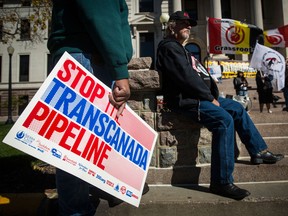 Environmentalists in the United States managed to have TransCanada’s Keystone XL banned by President Obama, by claiming that Alberta’s oilsands are contributing to “devastating man-made” climate change.