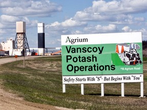 An Agrium worker has been injured at the Vanscoy, Saskatchewan, potash mine, a union official said on Tuesday, less than two weeks after another died of work-related injuries at the same mine.