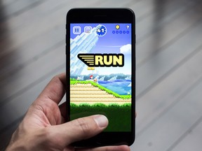 World 1-1, "Up and Over," in the Super Mario Run for Apple's iOS platform