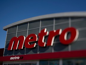 Metro Inc reported net earnings of $138.1 million, or 58 cents per share in the period ended Dec. 17, compared with earnings of 56 cents per share a year ago.