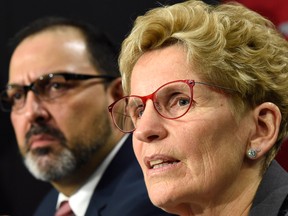 Ontario Premier Kathleen Wynne and Ontario Energy Minister Glenn Thibeault.