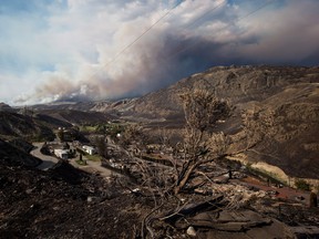 A wildfire burns on a mountain near Ashcroft, B.C.