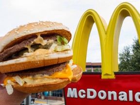 McDonald's Corp. priced $1 billion of bonds, giving a boost to the Maple bond market that's on track to be the busiest since the global financial crisis.