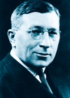 Dr. Frederick Banting, the discoverer of insulin, sold the patent for insulin for a nominal fee because he wanted to give pharmaceutical companies the right to manufacture the drug royalty-free, heading off a potential patent of a competing version that wasn’t as effective. Today, though, the cost of the medication has skyrocketed.