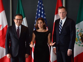 Minister of Foreign Affairs Chrystia Freeland with Mexico's Secretary of Economy Ildefonso Guajardo Villarreal, left, and Ambassador Robert E. Lighthizer, United States Trade Representative, during the final day of the third round of NAFTA negotiations at Global Affairs Canada in Ottawa on Wednesday, Sept. 27, 2017.