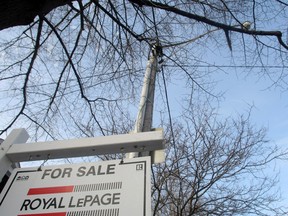 The average home in Toronto will sell for between $800,000 and $850,000, TREB says.