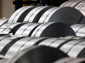 The U.S. consumes 5.5 million tonnes of aluminum each year and it produces 700,000 tonnes.