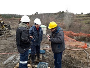 EVX Chief Geologist Jose Mario Castelo Branco, onsite with project geologists Janice Monck and Roberto Tan (R to L).