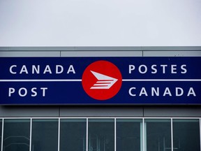 Canada's postal service is reporting a loss of nearly a quarter billion dollars in the second quarter of this year.
