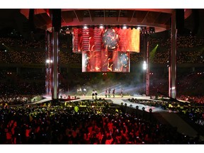 The Busan One Asia Festival (BOF) will be held from October 20th to 28th in Busan. BOF will open with a spectacular BOF Opening Performance on October 20th and end with the BOF Closing Performance on the 28th, both will be at the Busan Asiad Main Stadium. During the opening event, EXO, Wanna One, SEVENTEEN, NCT 127, Mamamoo, EXID, GFriend, and Celeb Five will show up and present wonderful K-POP performances. The closing event will have a colorful finale with performances by Red Velvet, NCT Dream, Favorite, Dynamic Duo and Rhythm Power. The photo is 2017 Busan One Asia Festival BOF Opening Performance.