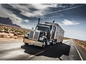 Kenworth Launches New Long-Hood Conventional – The W990