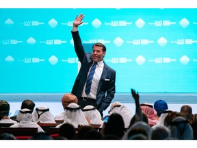 Entrepreneur, life coach and philanthropist Tony Robbins announces humanitarian project with UAE leadership to feed 1 billion people at World Government Summit in Dubai