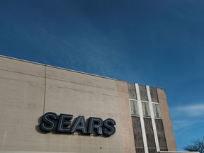 Chairman Eddie Lampert's US$5.2 billion bid to keep the once-dominant Sears alive was approved by U.S. Bankruptcy Judge Robert Drain on Thursday.