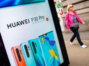 Huawei Canada president Eric Li announced plans to release Huawei's 5G compatible smartphone in Canada in late 2019 and to provide training to 1,000 Canadians by 2020.
