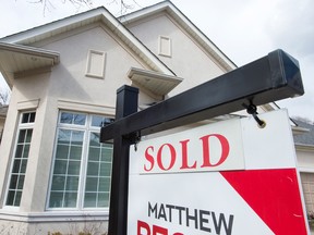 National house prices increased from a year ago by the smallest amount in a decade as Western Canadian declines were offset by gains in Ontario and Quebec, according to the Teranet–National Bank National Composite House Price Index.