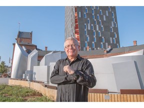 Daniel Libeskind and the model of Tampere Deck and Arena.