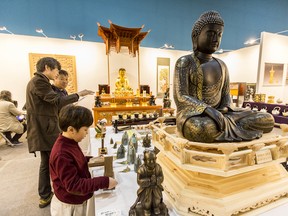 Over 70,000 local and foreign visitors, from across Asia, Europe and North America are expected for the 2019 Seoul International Buddhism Expo which will feature 417 booths and 327 exhibitors from all over the world.