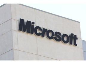 110619-Microsoft-Canada-sign