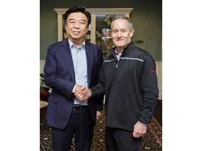 Pictured: Shandong Ruyi Chairman, Yafu Qiu and The LYCRA Company CEO, Dave Trerotola