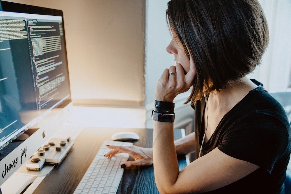 Three programming languages impacting the finance sector | Financial Post