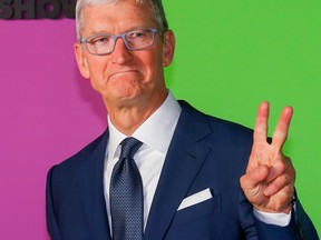 Apple CEO Tim Cook will receive 560,000 shares on Monday, worth a combined US$278.6 million as of Friday's close.