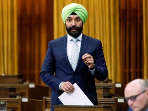 Innovation, Science and Economic Development Minister Navdeep Bains announced on the weekend that cabinet would not overrule the CRTC but thought the regulator was wrong and the big telcos such as Bell, Rogers and Telus were right.