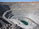 Der unterirdische Ausbau von Oyu Tolgoi ist das wichtigste Projekt von Rio Tinto.  Nach Fertigstellung wird die Mine in der Lage sein, mehr als 500.000 Tonnen Kupfer pro Jahr zu produzieren.