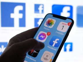 The legislation, which is being proposed in the Senate and House with bipartisan support, would make the U.S. the next front in the news industry's war against Facebook and Google.