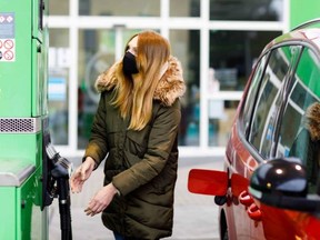 030921-why-are-gasoline-prices-rising-and-how-high-will-they-go_financial_hero_1_564x423_v20210302190826