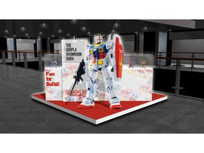 Display of 1/10 scale standing Gundam statue