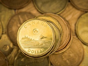 FILE PHOTO: A Canadian dollar coin, commonly known as the "Loonie", is pictured in this illustration picture taken in Toronto January 23, 2015. REUTERS/Mark Blinch//File Photo/File Photo