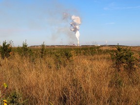 Even as the country's largest oil and gas producers implement emissions-reducing technologies, oilsands production is expected to remain a key emissions driver, according to a RBC report.