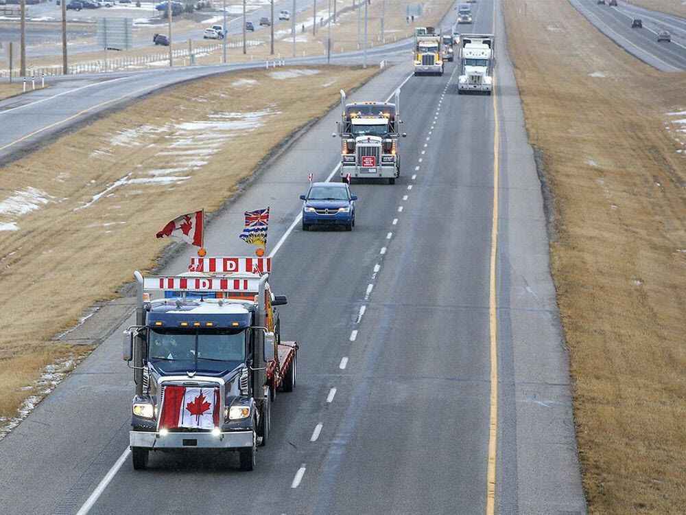 Truckers vaccine rule 'nuts' in Canada's supply crunch