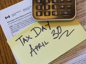 Agora é a hora de se organizar quando se trata da declaração de imposto deste ano.