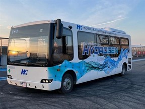 Mobility & Innovation, H2Bus powered by a Loop Energy fuel cell system