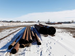 Ein Versorgungsdepot, das die Rohölpipeline Keystone XL bedient, liegt am 1. Februar 2021 in Oyen, Alberta, still.